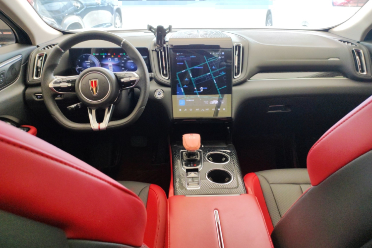 红旗HS3 2023款 1.5T 两驱善为版中控内饰12