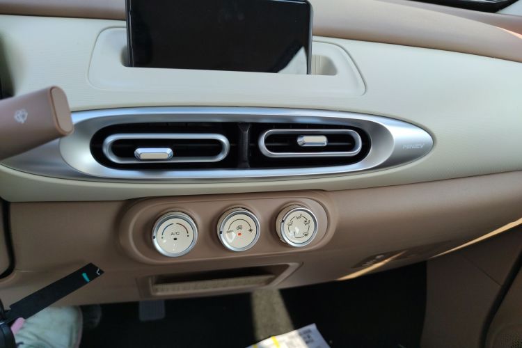 五菱汽车 宏光MINIEV 2025款 四门版 进阶款局部细节16