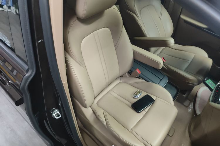 别克GL8 2020款 ES陆尊 653T 尊享型局部细节41