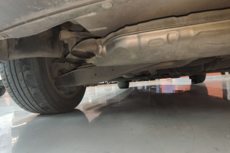 大众 途安 2015款 1.4T DSG舒适版5座局部细节9003