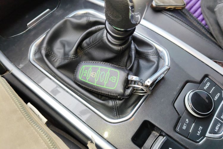 哈弗H6 2019款 运动版 1.5T 手动两驱精英型 国VI中控内饰11