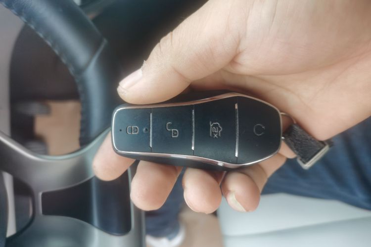 比亚迪 海豚 2021款 405km 时尚版中控内饰11