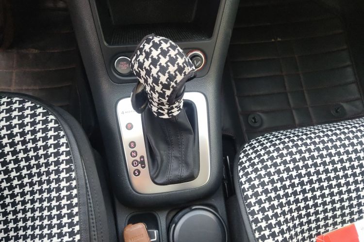 大众 途观 2013款 2.0TSI 自动四驱旗舰版中控内饰18