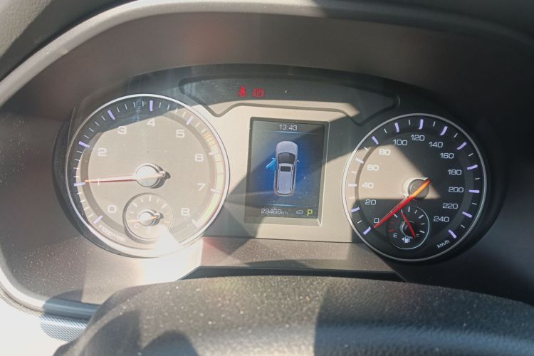 哈弗H6 2019款 运动版 1.5T 自动两驱精英型 国VI中控内饰14