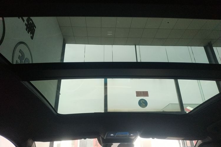 比亚迪 汉 2024款 EV 荣耀版 506KM前驱尊贵型局部细节22