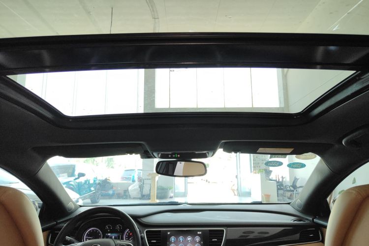 别克 君越 2018款 28T 精英型中控内饰22