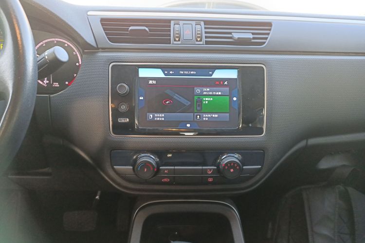 观致5 2018款 改款 1.6T 自动领先型中控内饰16