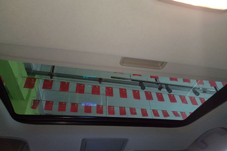 雪佛兰 科帕奇 2015款 2.4L 两驱城市版 7座中控内饰22