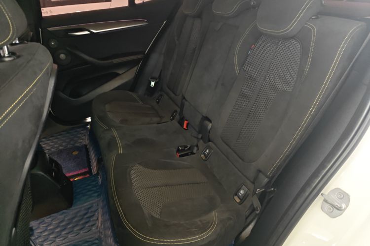 宝马X2(进口) 2018款 sDrive25i 尊享型M越野套装 国V中控内饰7004