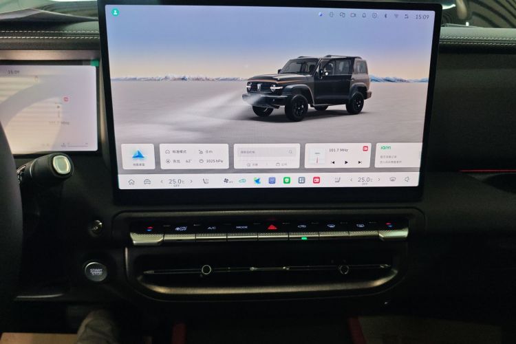 坦克300 2025款 2.4T 柴油版局部细节16