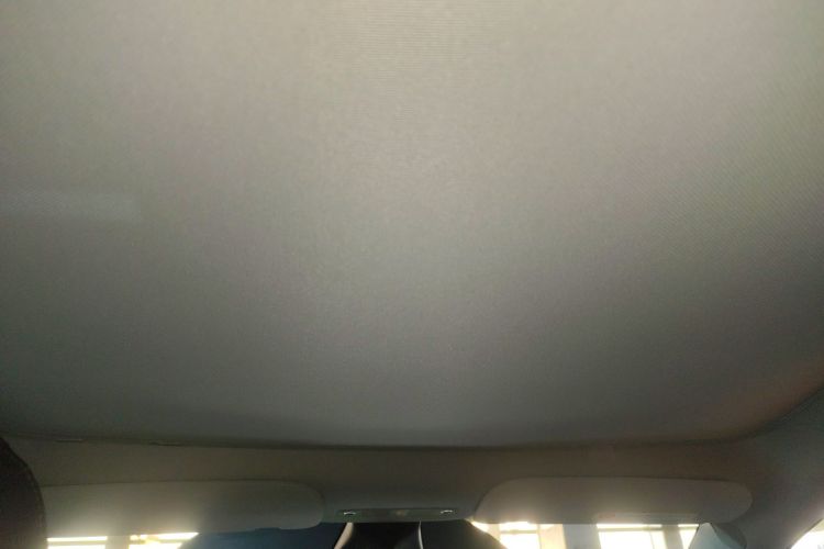 特斯拉 Model Y 2021款 长续航全轮驱动版 3D7局部细节22