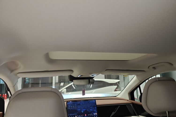 比亚迪 夏 2025款 DM-i 1.5T 180km 超越型局部细节22