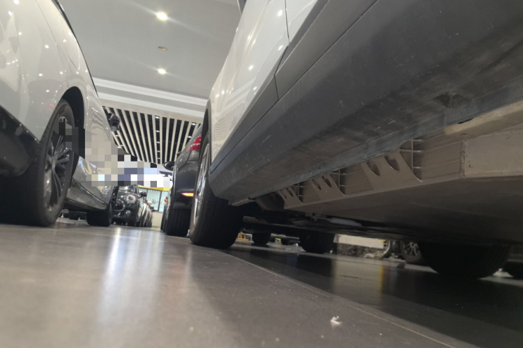 吉利几何E萤火虫 2024款 301km 流光局部细节9002