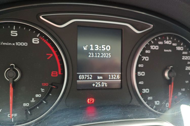 奥迪A3 2016款 Sportback 40 TFSI 风尚型中控内饰14