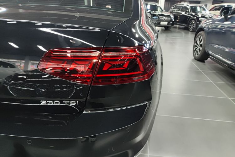 大众 迈腾 2025款 众享款 330TSI DSG豪华型车身外观6006