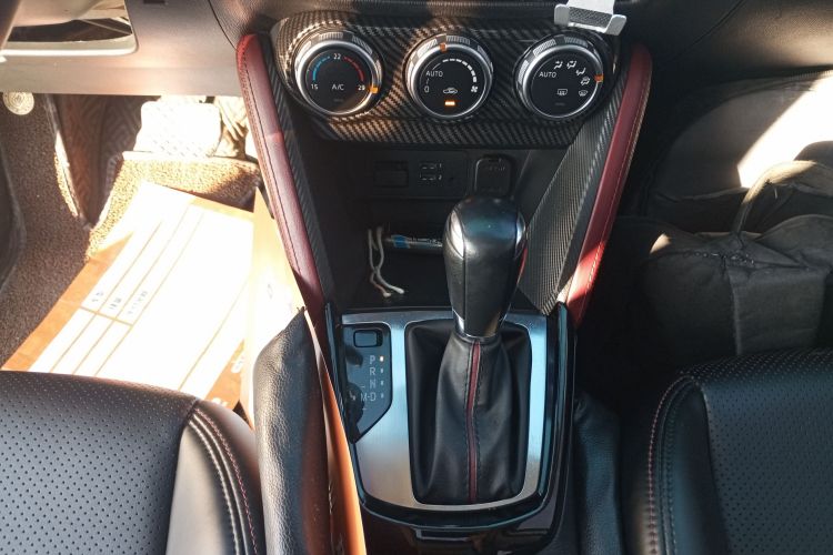 马自达CX-3 2018款 2.0L 自动尊贵型中控内饰18