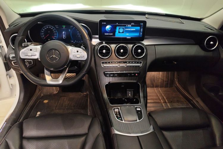 奔驰C级 2021款 C 260 L 运动版中控内饰16