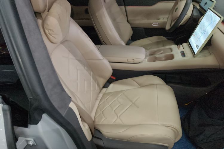 蔚来ET7 2022款 100kWh 首发版局部细节41