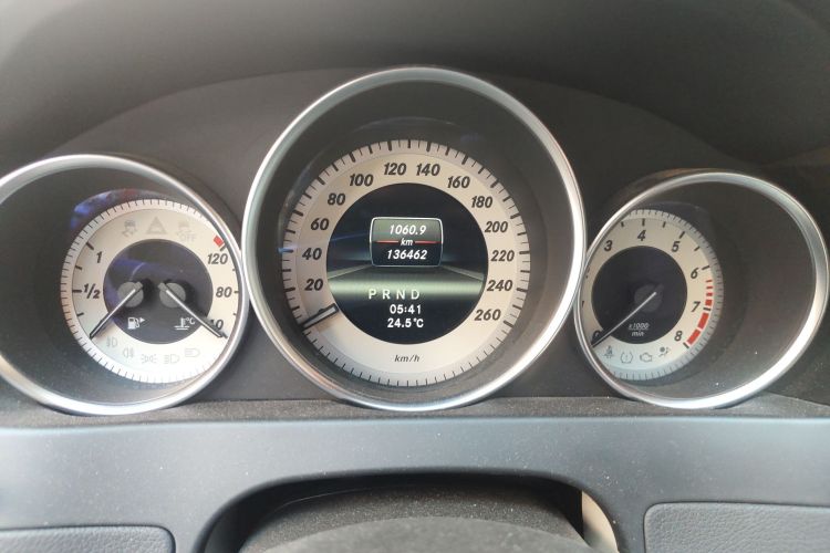 奔驰C级 2013款 C 260 CGI 优雅型中控内饰15