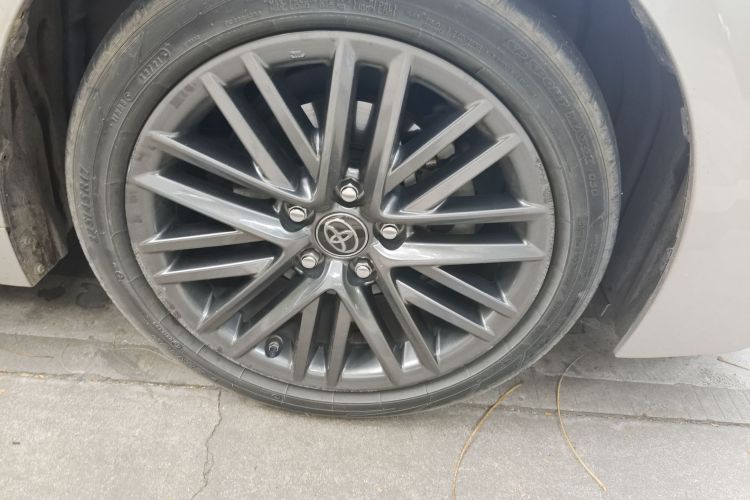 丰田 凌尚 2021款 2.0L 豪华版车身外观10