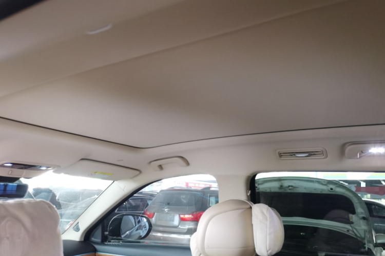 鸿蒙智行 问界M7 2022款 1.5T 四驱豪华版中控内饰22