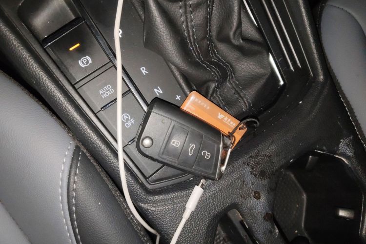 大众 朗逸 2023款 1.5L 自动五百万版中控内饰11