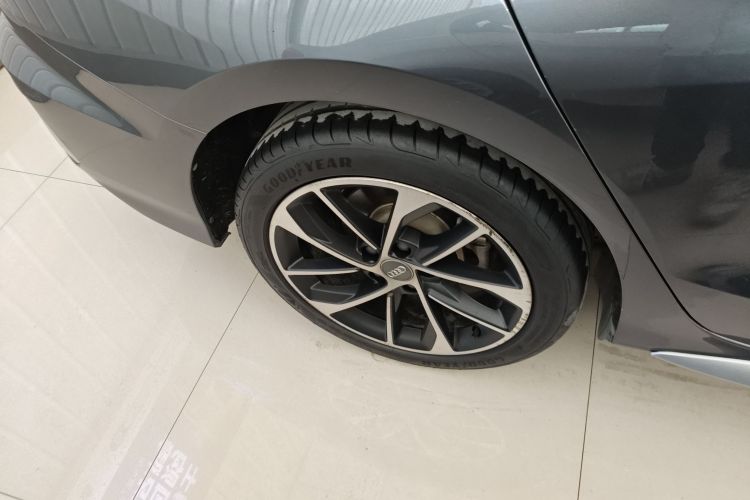 奥迪A3 2021款 A3L Limousine 35 TFSI 进取运动型车身外观6008