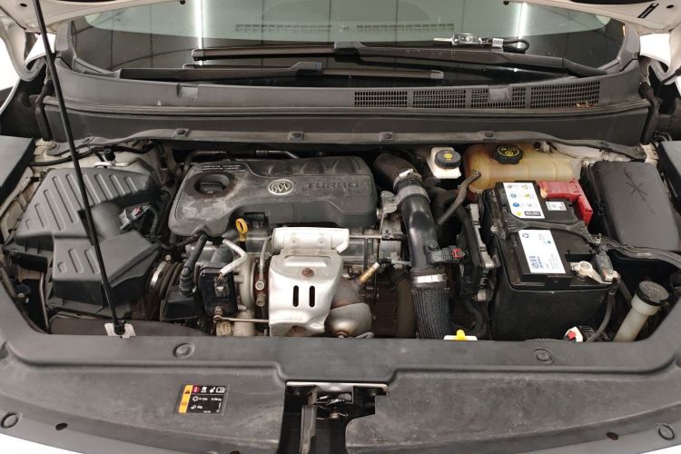 别克GL6 2018款 18T 6座精英型局部细节24