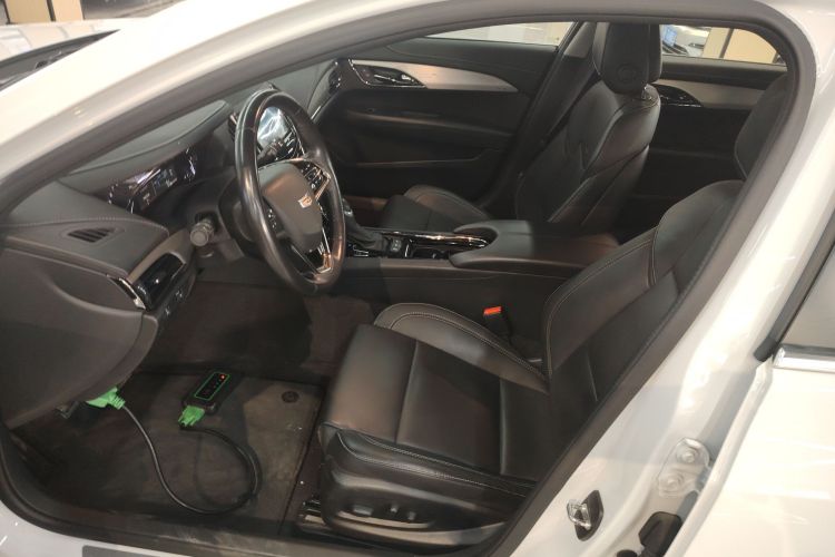 凯迪拉克ATS-L 2017款 28T 时尚型中控内饰19