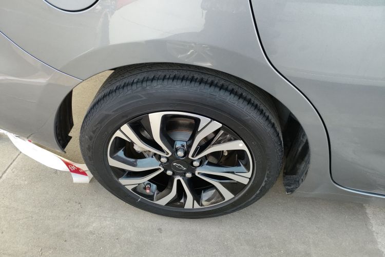 雪佛兰 科鲁泽 2020款 轻混 RS 330T 自动畅快版车身外观6008