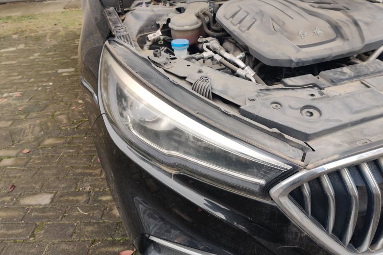 红旗H5 2020款 1.5T DCT旗韵版车身外观8