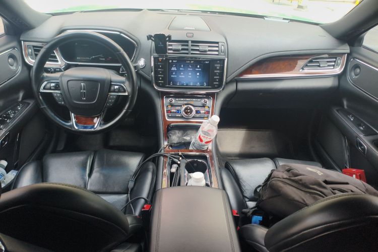 林肯大陆 2020款 2.0T 两驱MONO限量尊耀版 MONO BLACK中控内饰12