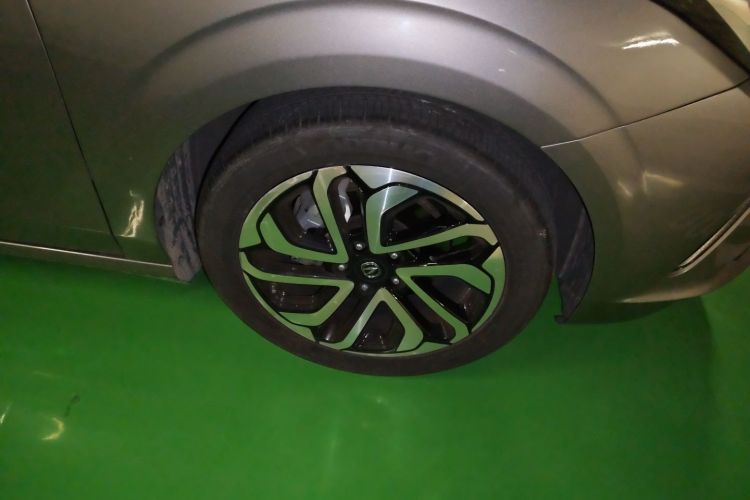 长安 逸动 2018款 XT 1.6L GDI 自动风潮型 国V车身外观10