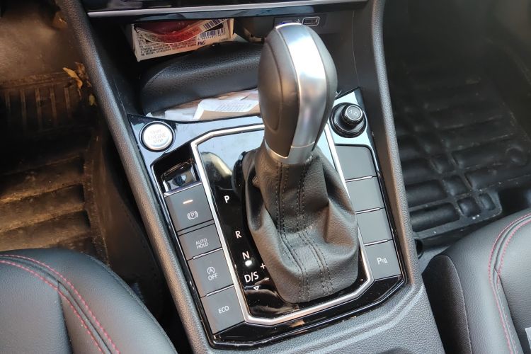 大众 朗逸 2024款 300TSI DSG星空领先版中控内饰18