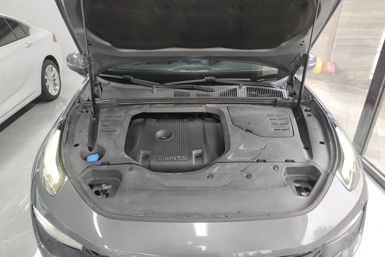 领克02 2019款 高能版 2.0T 自动两驱耀版 国VI机舱底盘24