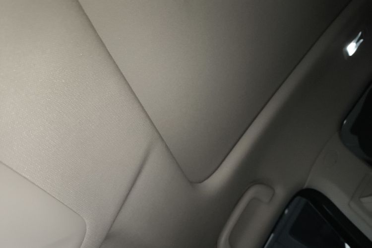 长安欧尚Z6 2022款 蓝鲸 1.5T DCT智领型城市版中控内饰22