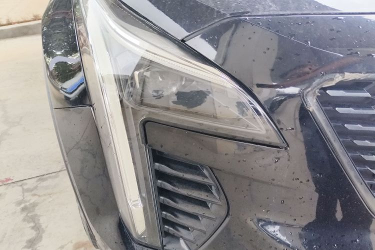 凯迪拉克XT4 2018款 28T 两驱领先型车身外观6006