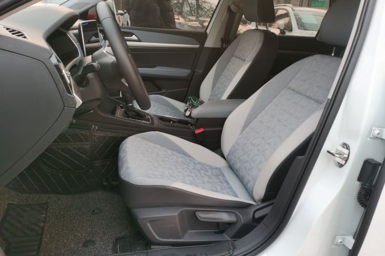 大众 朗逸 2023款 300TSI DSG满逸版中控内饰19