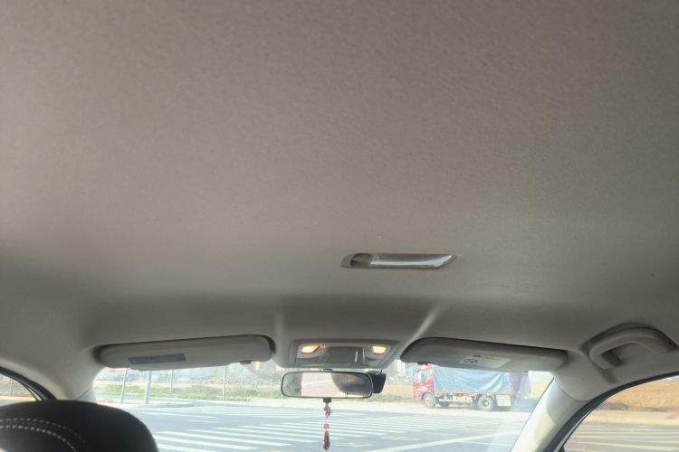 日产 轩逸 2024款 经典 1.6XE CVT舒适版中控内饰22