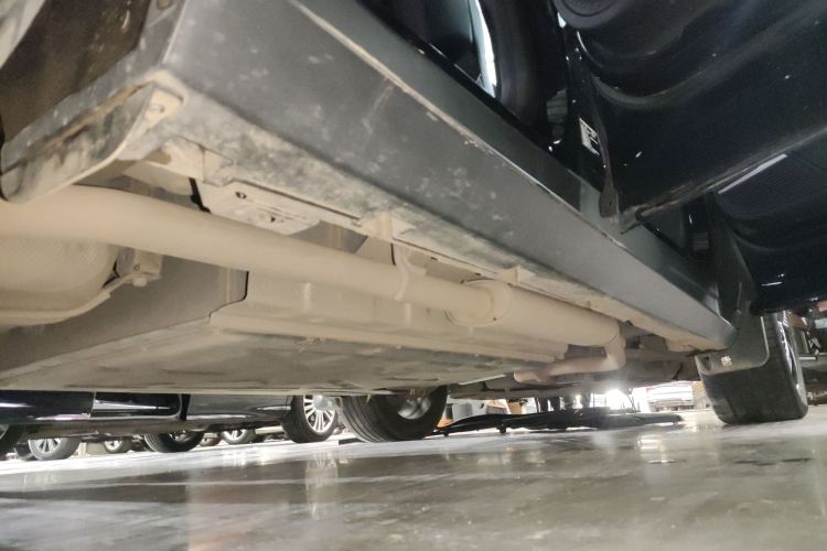 比亚迪 唐新能源 2023款 DM-i 冠军版 112KM 尊贵型局部细节9001