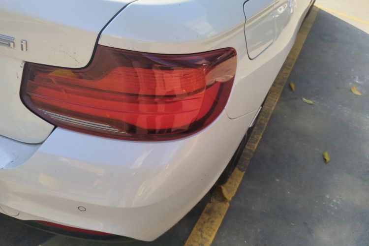 宝马2系(进口) 2019款 225i 敞篷轿跑车 尊享型 M运动套装车身外观9