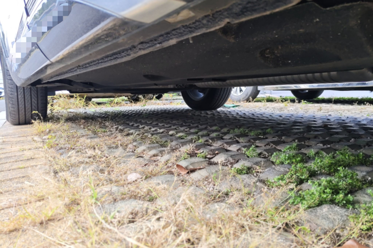 红旗HS5 2023款 2.0T 旗享Pro版局部细节9003