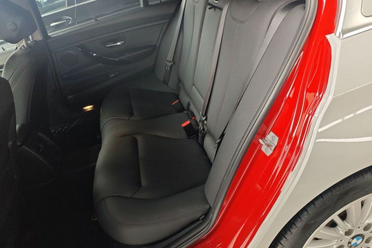 宝马3系 2018款 320Li 时尚型中控内饰7004