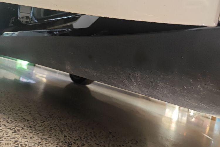 特斯拉 Model Y 2022款 改款 后轮驱动版局部细节9001