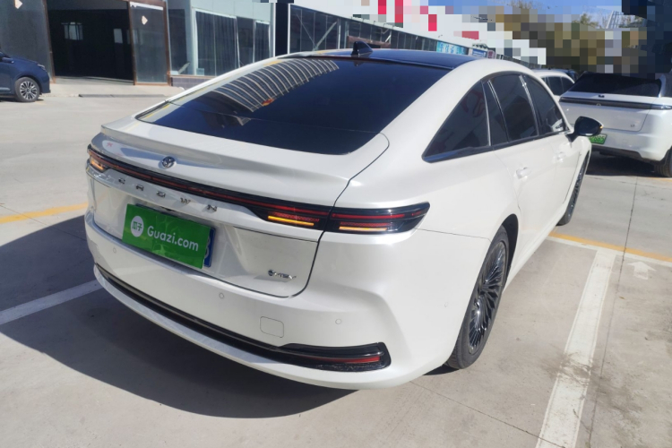 丰田 皇冠(进口) 2024款 2.5L 至尊版车身外观6005