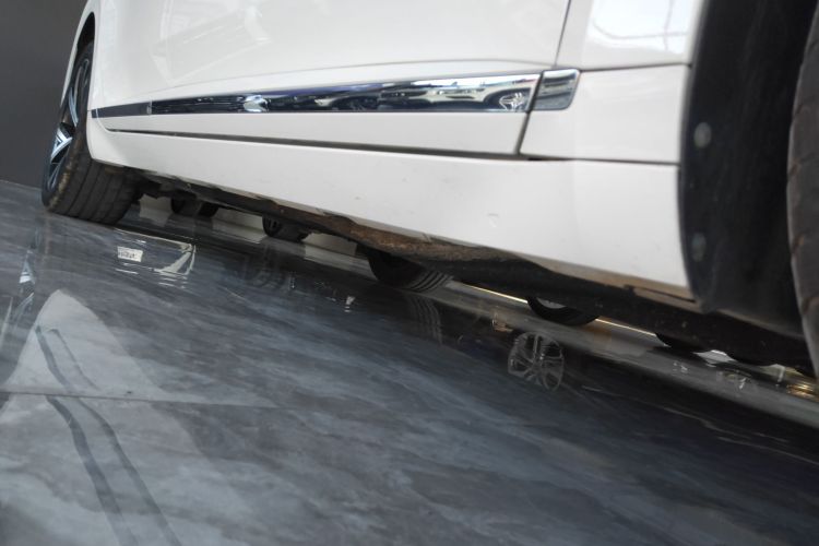 一汽-大众CC 2021款 330TSI 炫目版局部细节9001