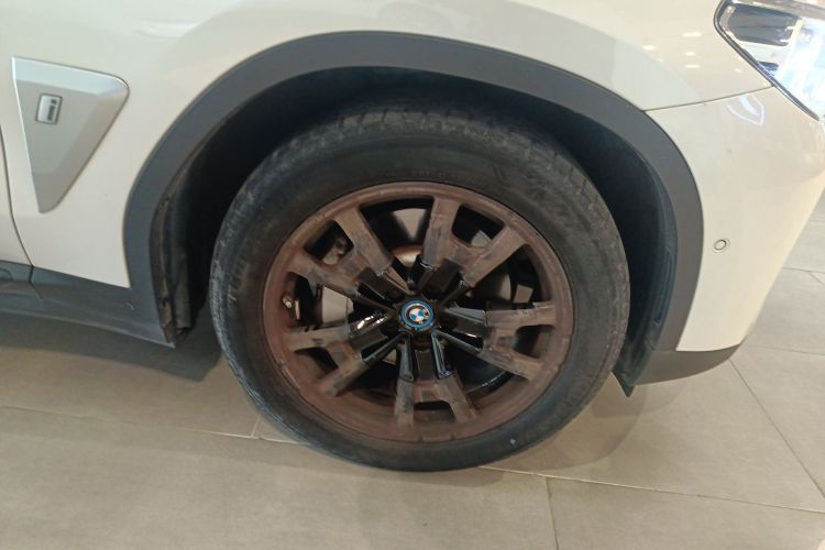 宝马iX3 2021款 领先型车身外观6007