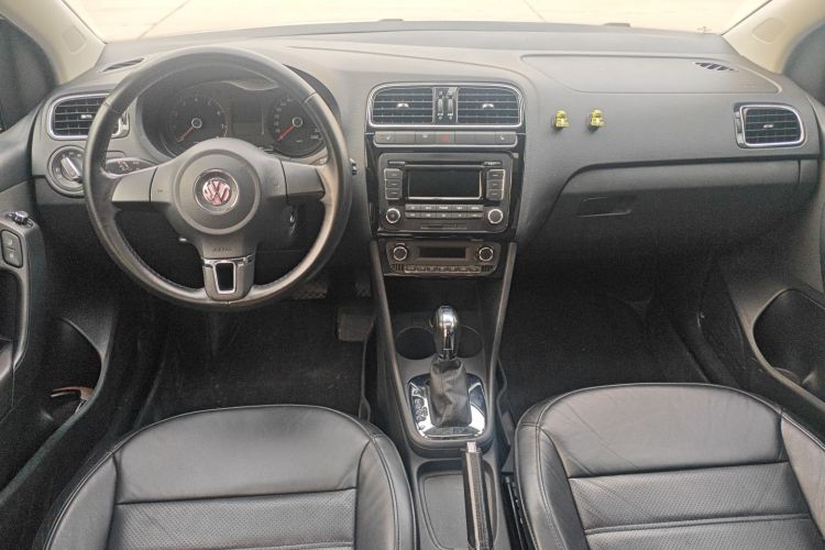 大众 Polo 2011款 1.6L 自动致酷版中控内饰7002