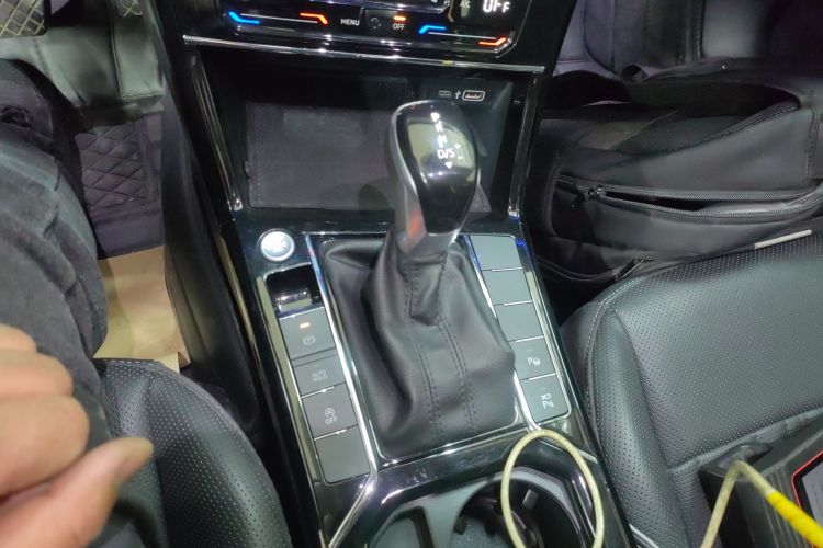 大众 帕萨特 2023款 380TSI 豪华版局部细节18