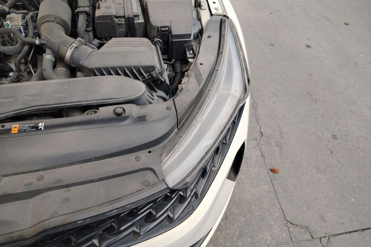 起亚K5 2020款 270T CVVD 豪华科技版局部细节9007